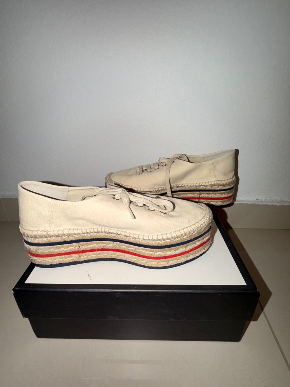 Gucci Cream Canvas Platform Espadrille Sneakers with Red & Navy Accents - Picture 2 of 5